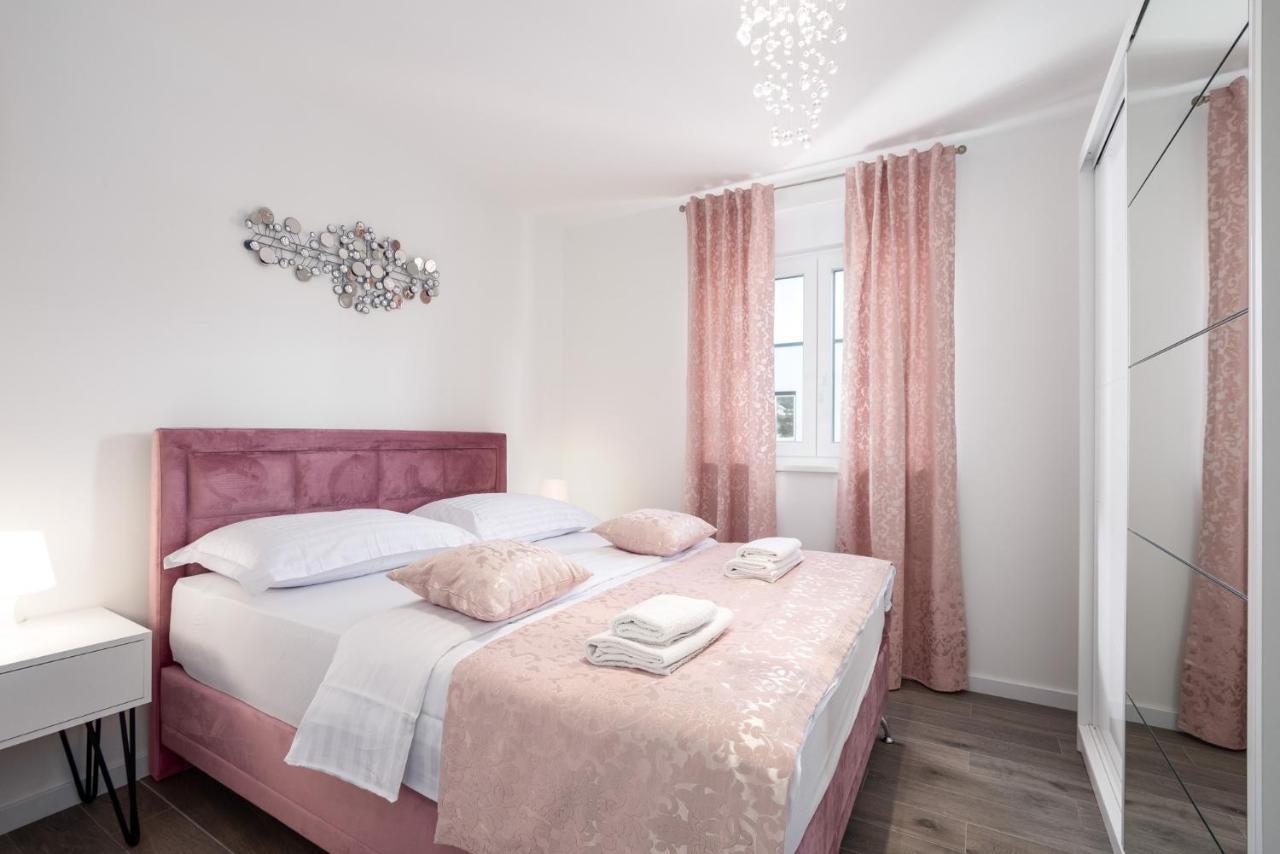 Sea Vista Apartments Kaštela Kültér fotó