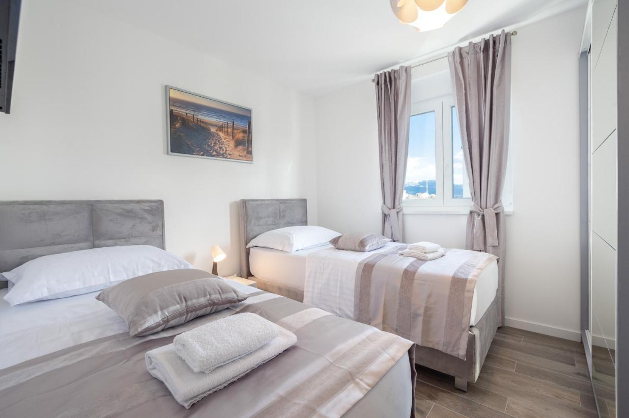 Sea Vista Apartments Kaštela Kültér fotó