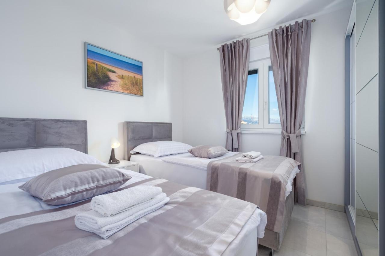 Sea Vista Apartments Kaštela Kültér fotó